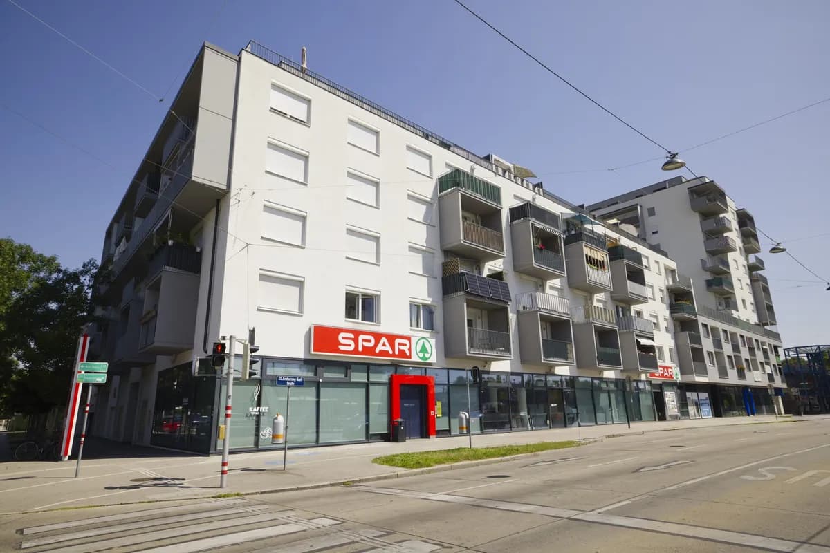 Gewerbeimmobilie mieten in Wien – 729 m², € 10.566 – Bild 2 von 3