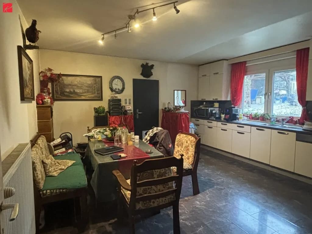 5-Zimmer-Haus kaufen in Klagenfurt Land – 160 m², € 595.000 – Bild 2 von 8