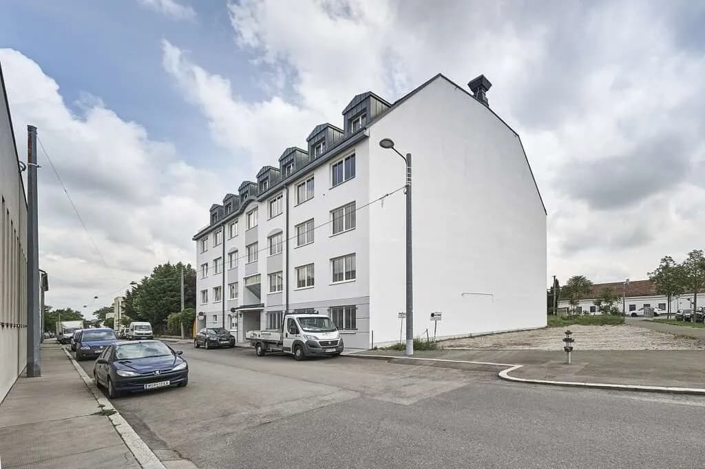 3-Zimmer-Gewerbeimmobilie mieten in Wien – 111 m², € 1.305