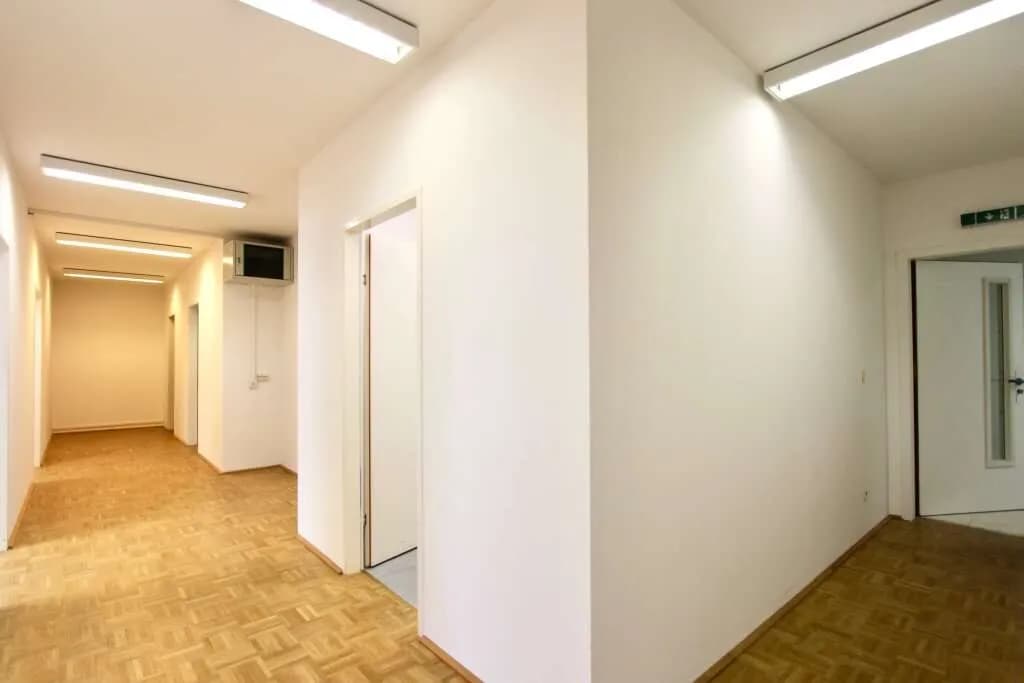 3-Zimmer-Gewerbeimmobilie mieten in Wien – 111 m², € 1.305 – Bild 3 von 10