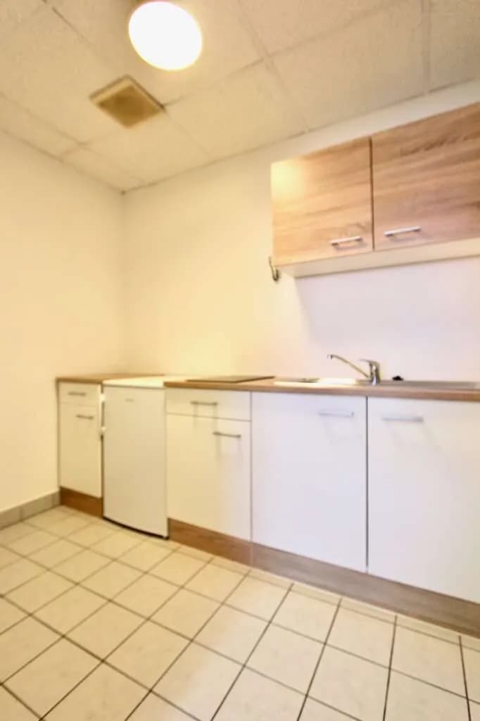 3-Zimmer-Gewerbeimmobilie mieten in Wien – 111 m², € 1.305 – Bild 6 von 10