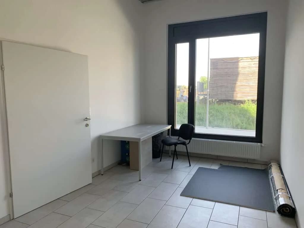 4-Zimmer-Gewerbeimmobilie mieten in Graz – 177 m², € 1.980 – Bild 11 von 11