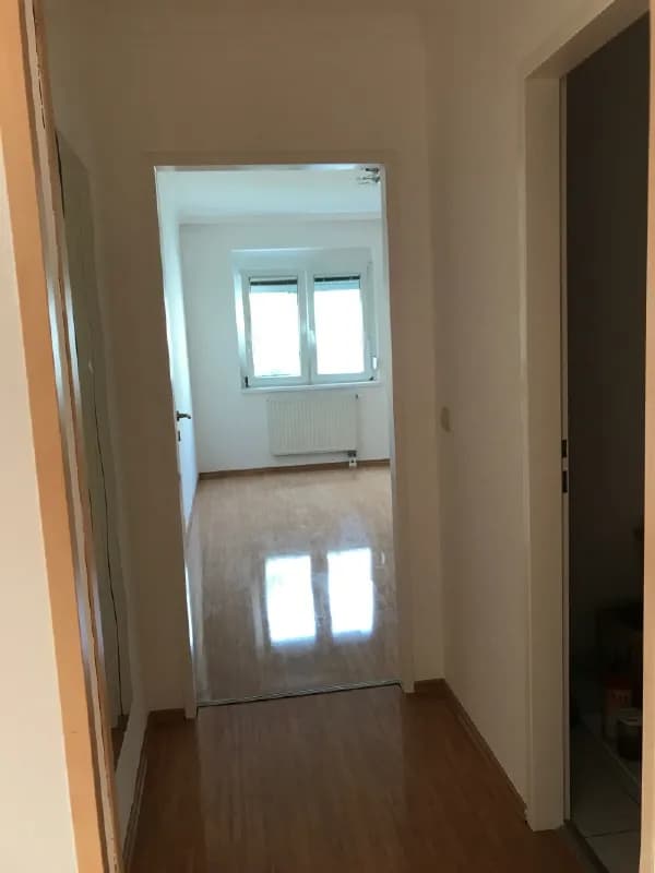 3-Zimmer-Wohnung mieten in Mödling – 62,2 m², € 823 – Bild 2 von 6