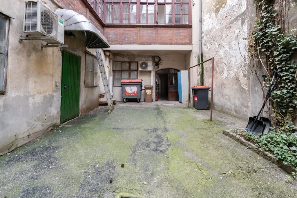 Gewerbeimmobilie kaufen in Wels – 750 m², € 1.780.000 – Bild 23 von 27