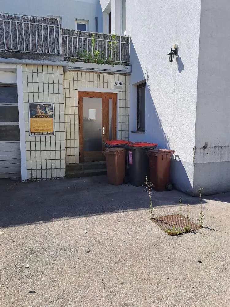 10-Zimmer-Gewerbeimmobilie kaufen in Baden – 1 000 m², € 1.150.000 – Bild 4 von 9
