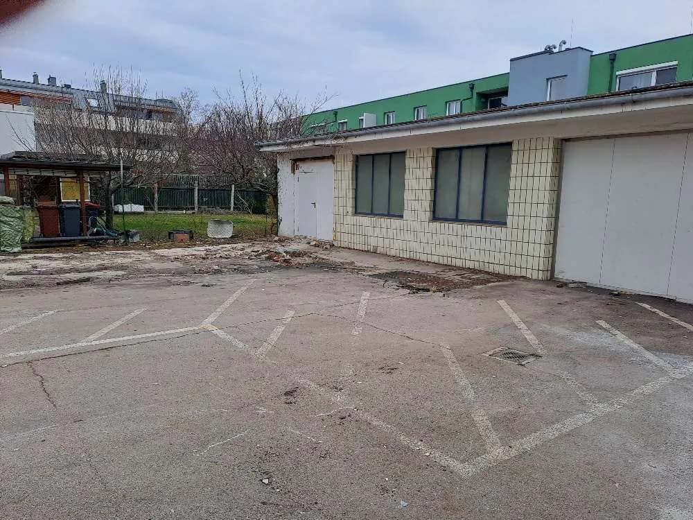10-Zimmer-Gewerbeimmobilie kaufen in Baden – 1 000 m², € 1.150.000 – Bild 6 von 9