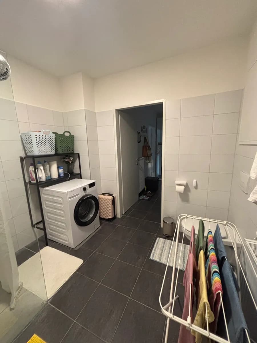 1-Zimmer-Wohnung mieten in Klagenfurt – 34 m², € 582 – Bild 8 von 26