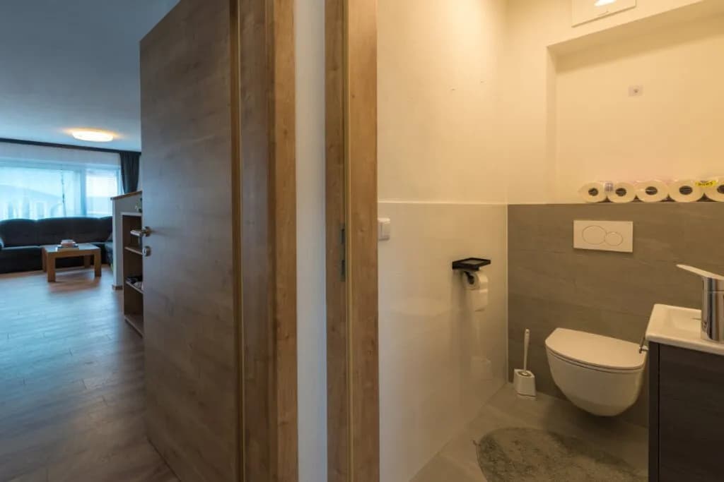 4-Zimmer-Haus kaufen in Gmunden – 114 m², € 480.000 – Bild 2 von 15