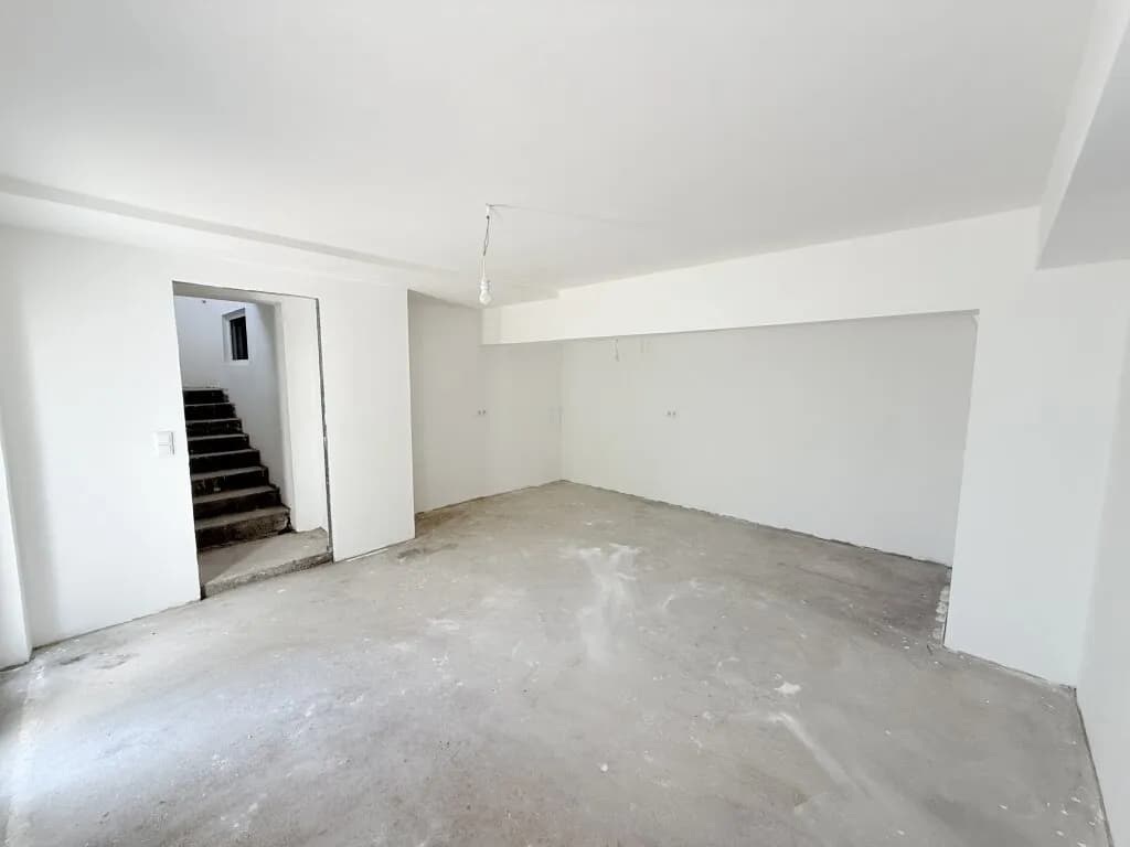 5-Zimmer-Haus kaufen in Hollabrunn – 219 m², € 275.000 – Bild 4 von 71