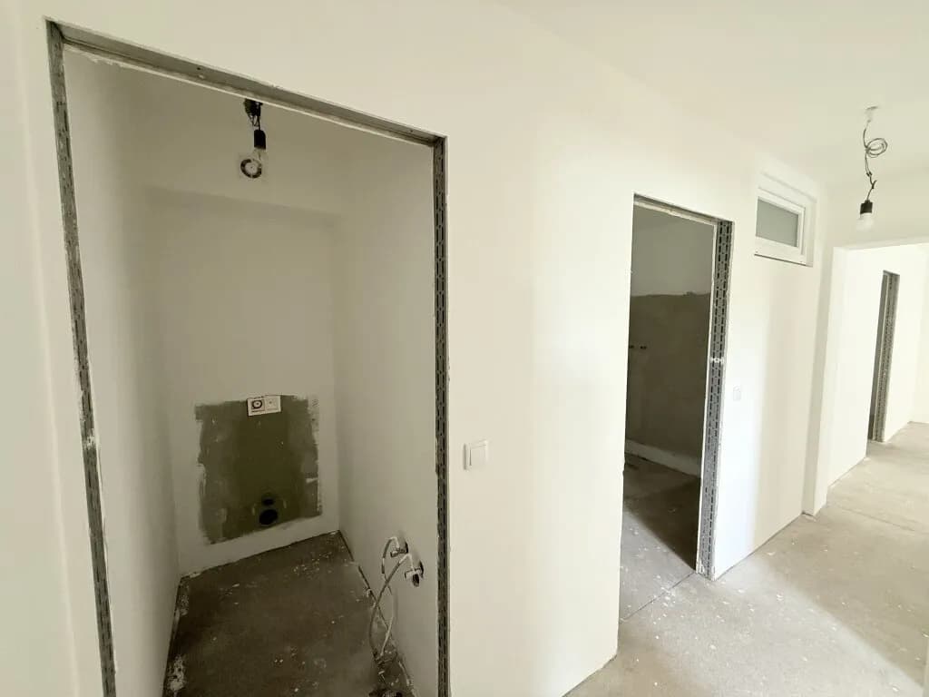 5-Zimmer-Haus kaufen in Hollabrunn – 219 m², € 275.000 – Bild 12 von 71