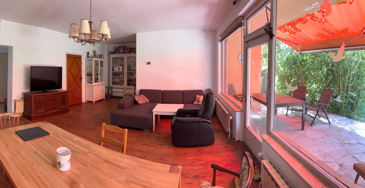 Haus kaufen in Hollabrunn – 219 m², € 280.000 – Bild 1 von 58