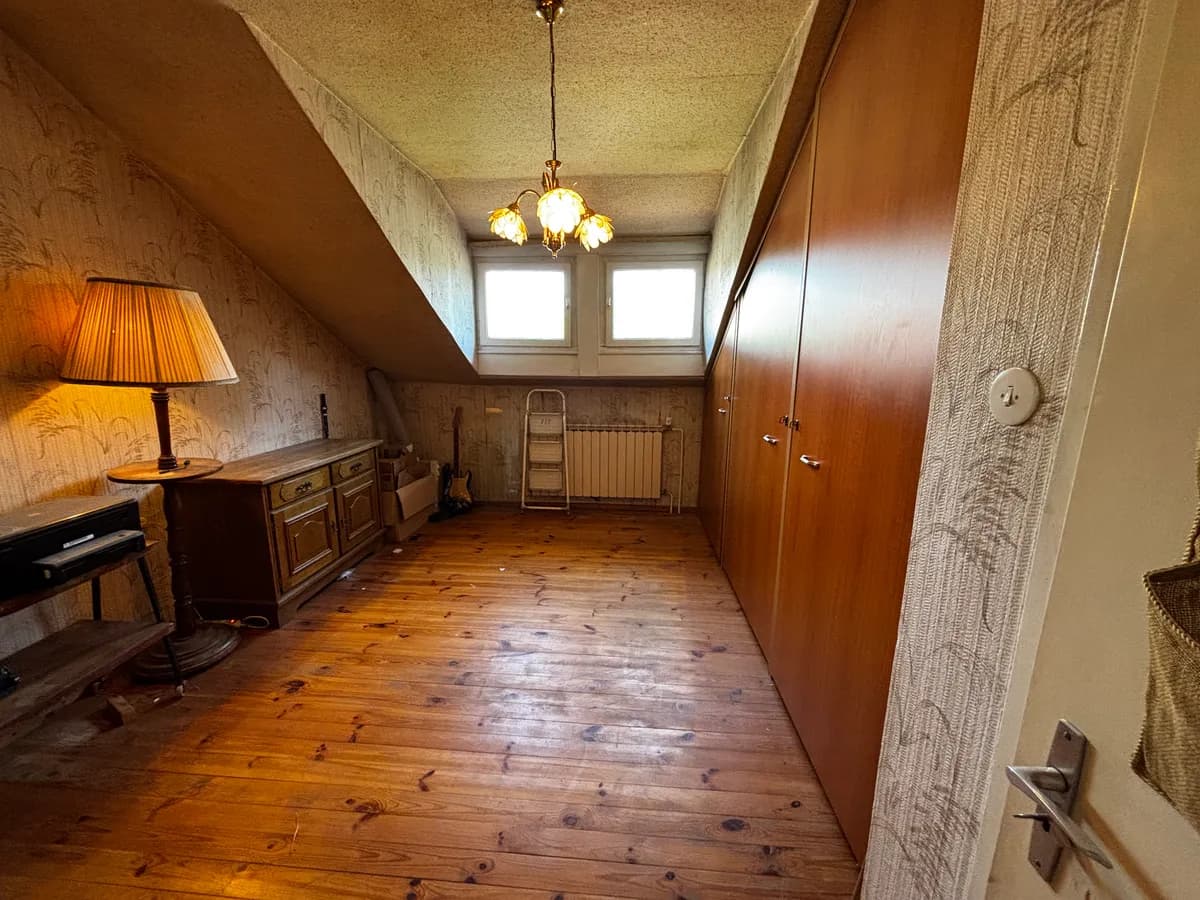 Haus kaufen in Hollabrunn – 219 m², € 280.000 – Bild 40 von 58