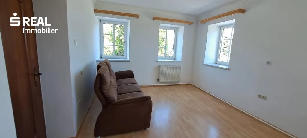 6-Zimmer-Wohnung mieten in Amstetten – 159 m², € 1.030 – Bild 6 von 14