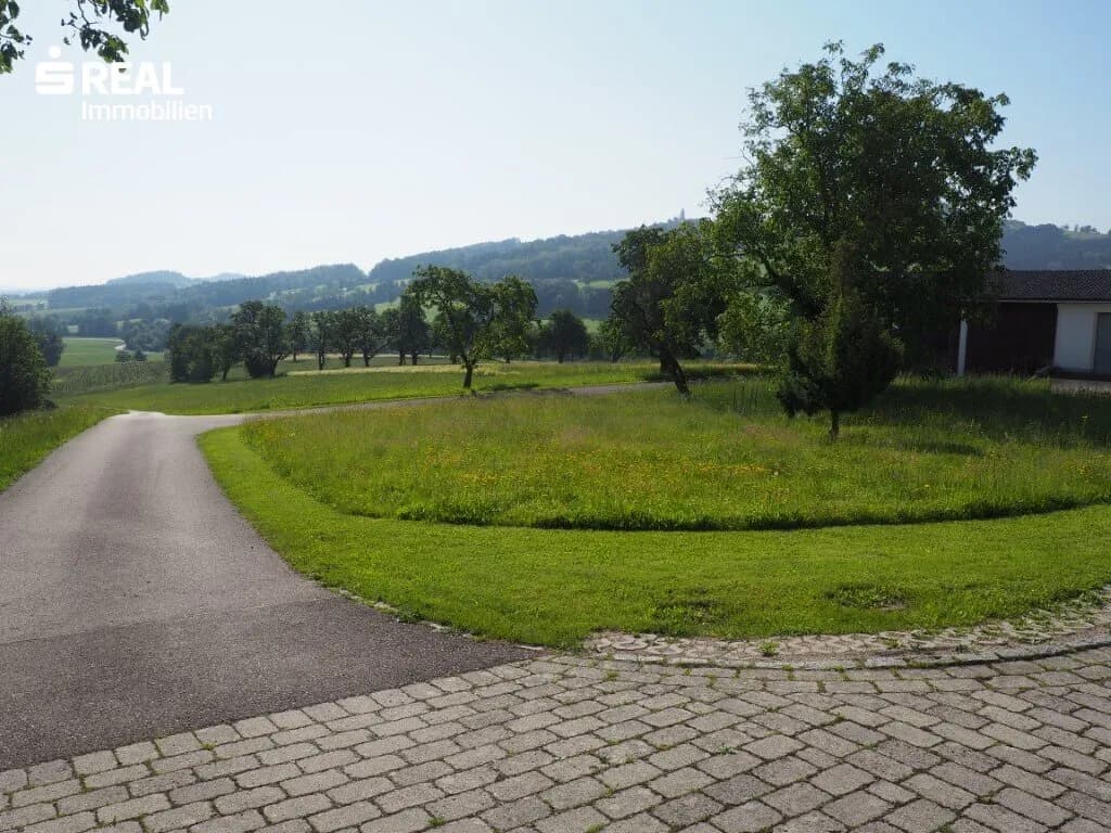 6-Zimmer-Wohnung mieten in Amstetten – 159 m², € 1.030 – Bild 12 von 14