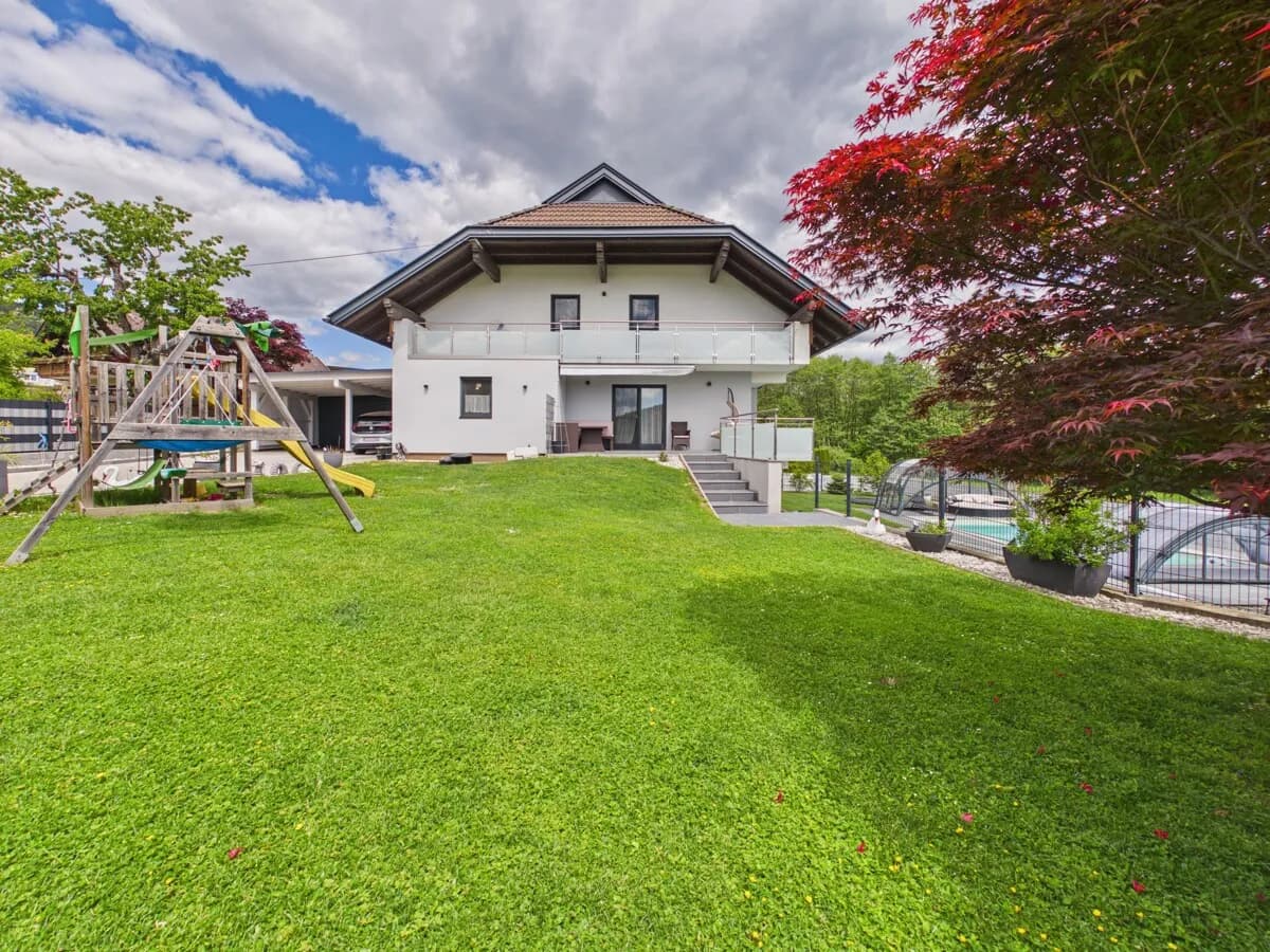 10-Zimmer-Haus kaufen in Feldkirchen – 250 m², € 775.000