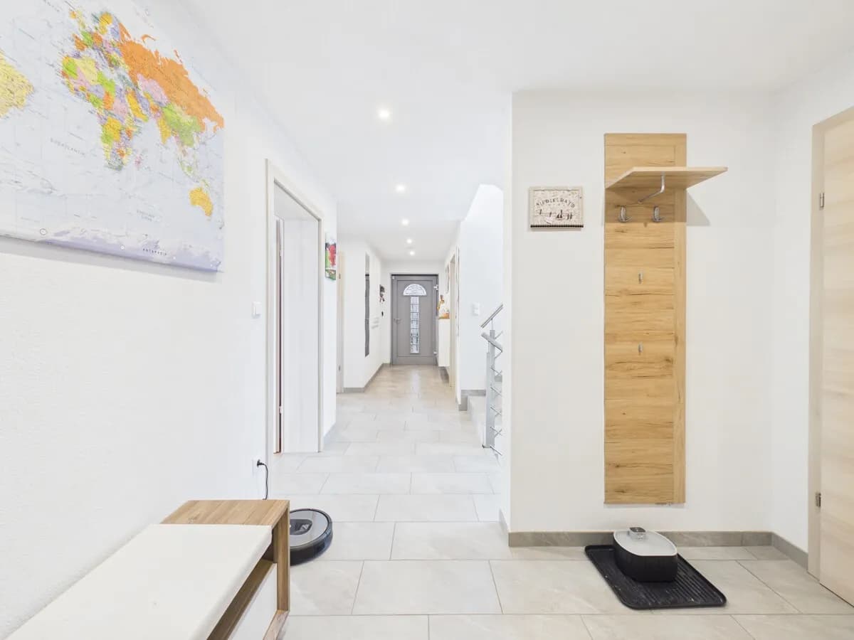 10-Zimmer-Haus kaufen in Feldkirchen – 250 m², € 775.000 – Bild 11 von 35