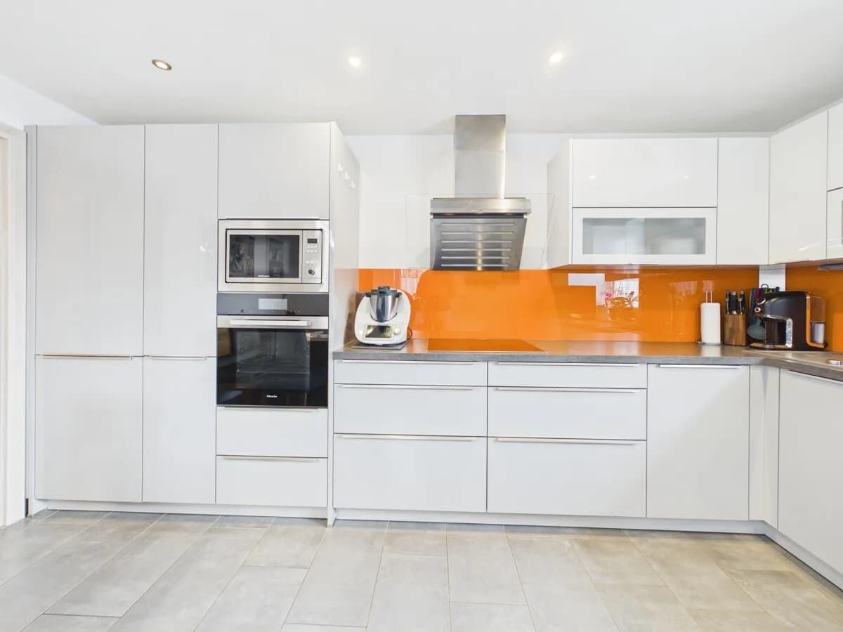10-Zimmer-Haus kaufen in Feldkirchen – 250 m², € 775.000 – Bild 14 von 35