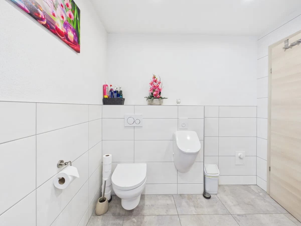 10-Zimmer-Haus kaufen in Feldkirchen – 250 m², € 775.000 – Bild 19 von 35