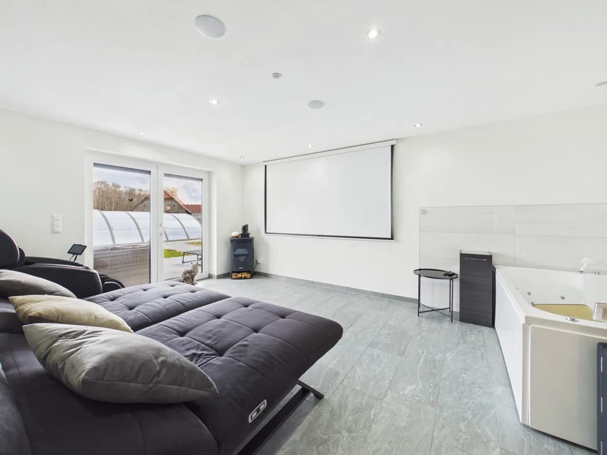 10-Zimmer-Haus kaufen in Feldkirchen – 250 m², € 775.000 – Bild 24 von 35