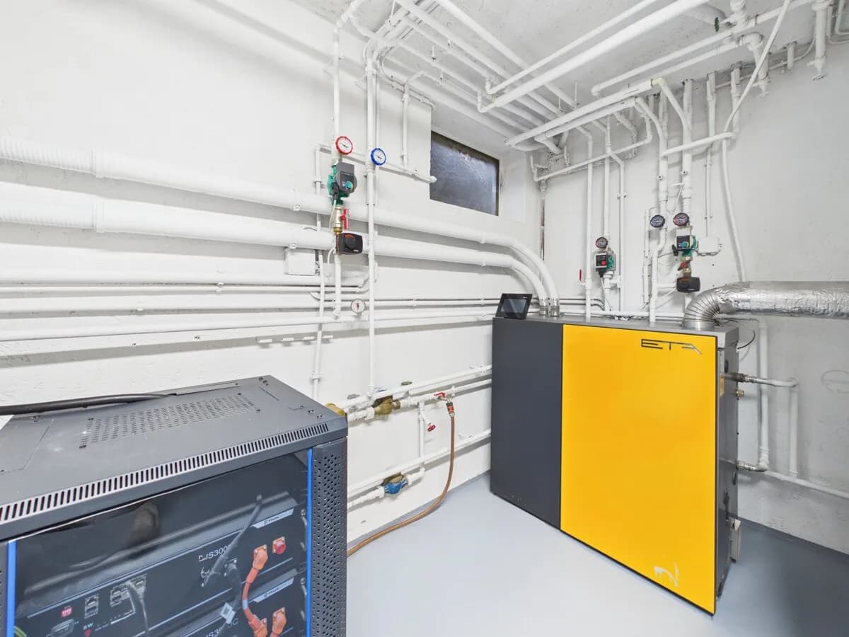 10-Zimmer-Haus kaufen in Feldkirchen – 250 m², € 775.000 – Bild 29 von 35