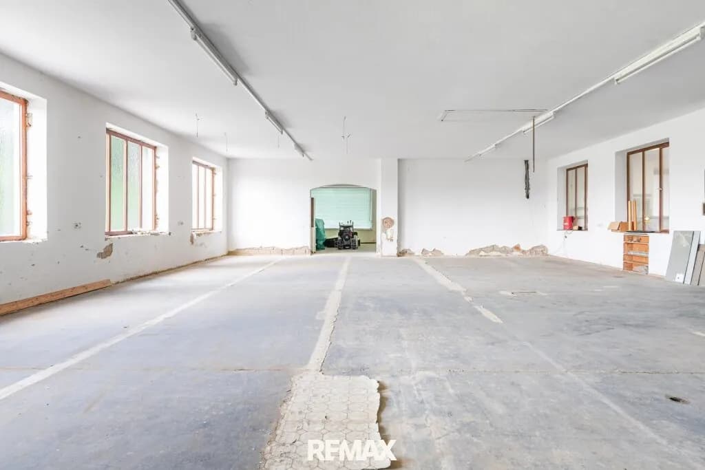 7-Zimmer-Gewerbeimmobilie kaufen in Rohrbach – 225 m², € 995.000 – Bild 18 von 25
