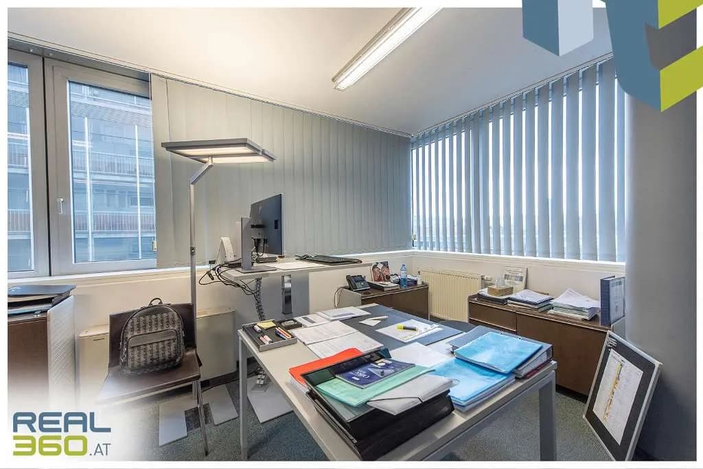 11-Zimmer-Gewerbeimmobilie mieten in Linz – 547 m², € 7.814 – Bild 15 von 31