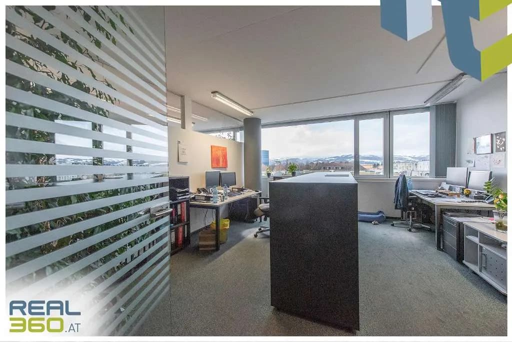 11-Zimmer-Gewerbeimmobilie mieten in Linz – 547 m², € 7.814 – Bild 17 von 31