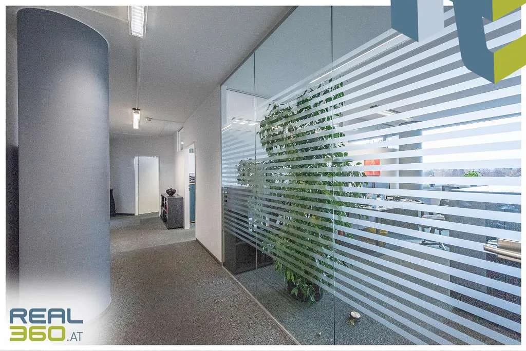 11-Zimmer-Gewerbeimmobilie mieten in Linz – 547 m², € 7.814 – Bild 18 von 31