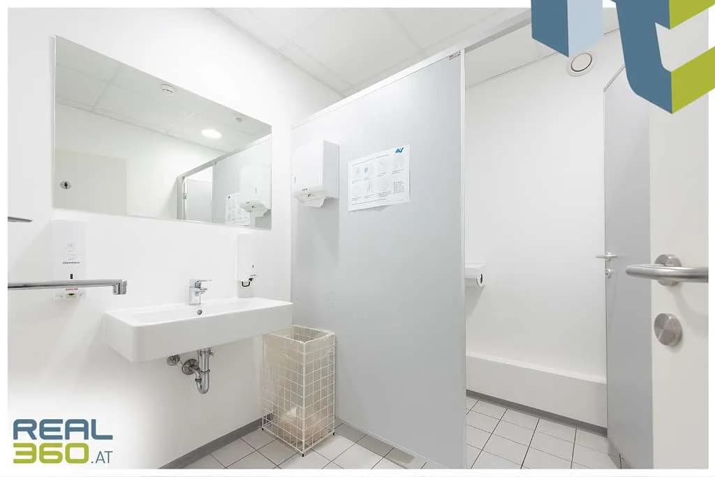 11-Zimmer-Gewerbeimmobilie mieten in Linz – 547 m², € 7.814 – Bild 26 von 31