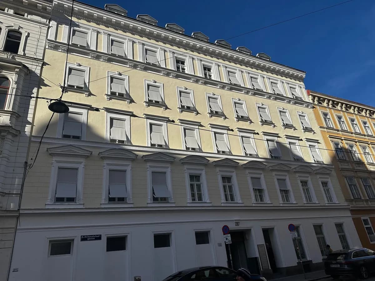 Gewerbeimmobilie mieten in Wien – 590 m², € 17 – Bild 2 von 19