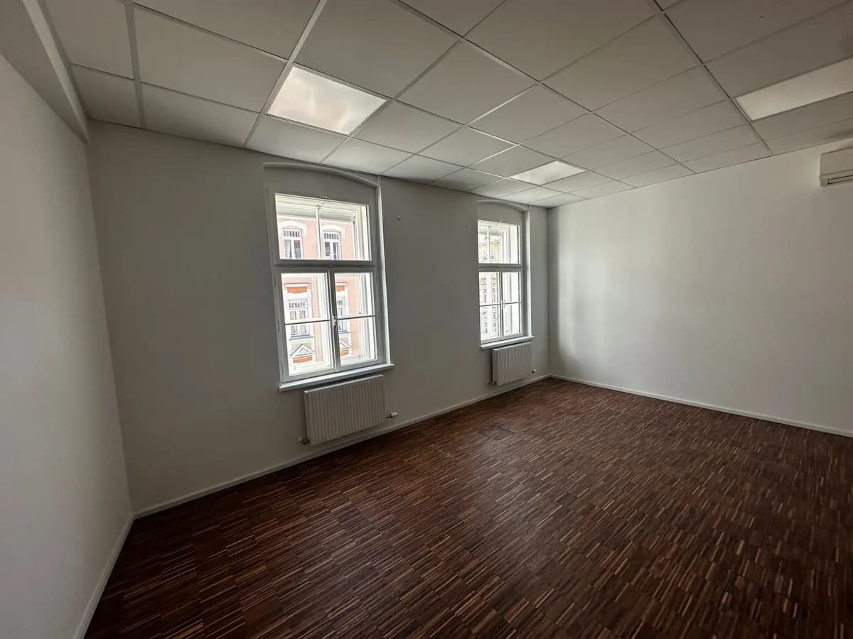 Gewerbeimmobilie mieten in Wien – 590 m², € 17 – Bild 14 von 19