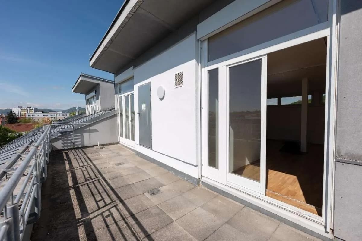 1-Zimmer-Wohnung mieten in Graz – 77,32 m², € 1.160 – Bild 3 von 3