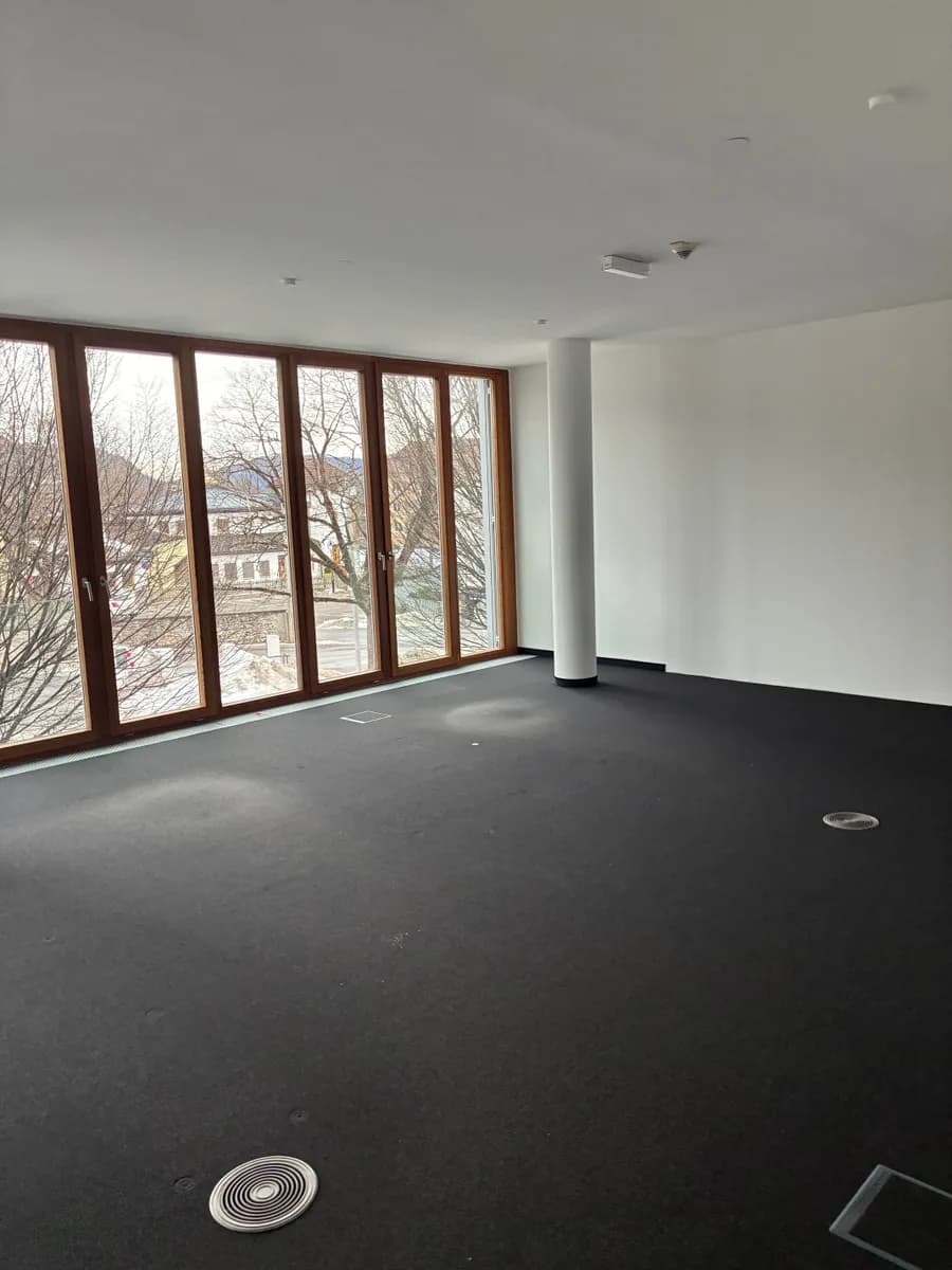 Gewerbeimmobilie mieten in Reutte – 75 m², € 1.324 – Bild 4 von 5