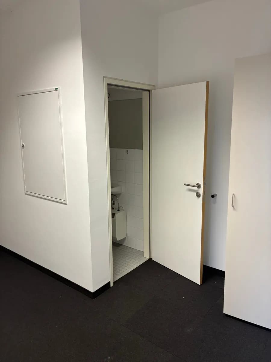 Gewerbeimmobilie mieten in Reutte – 75 m², € 1.324 – Bild 5 von 5