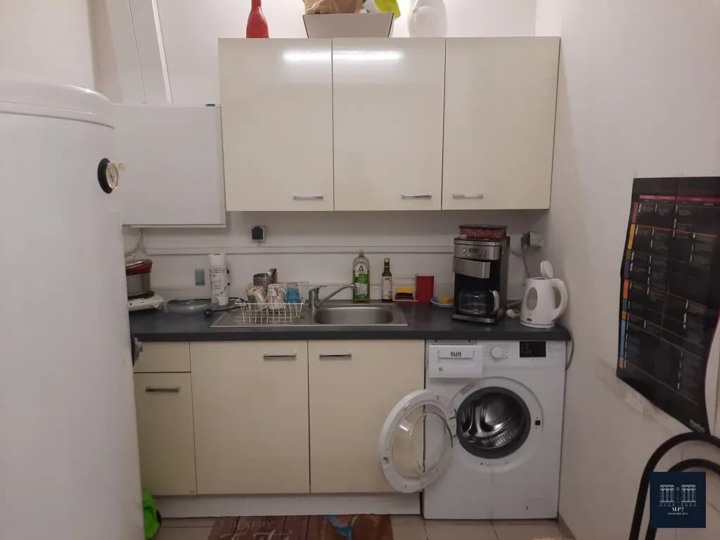 Gewerbeimmobilie mieten in Linz – 82 m², € 800 – Bild 10 von 13
