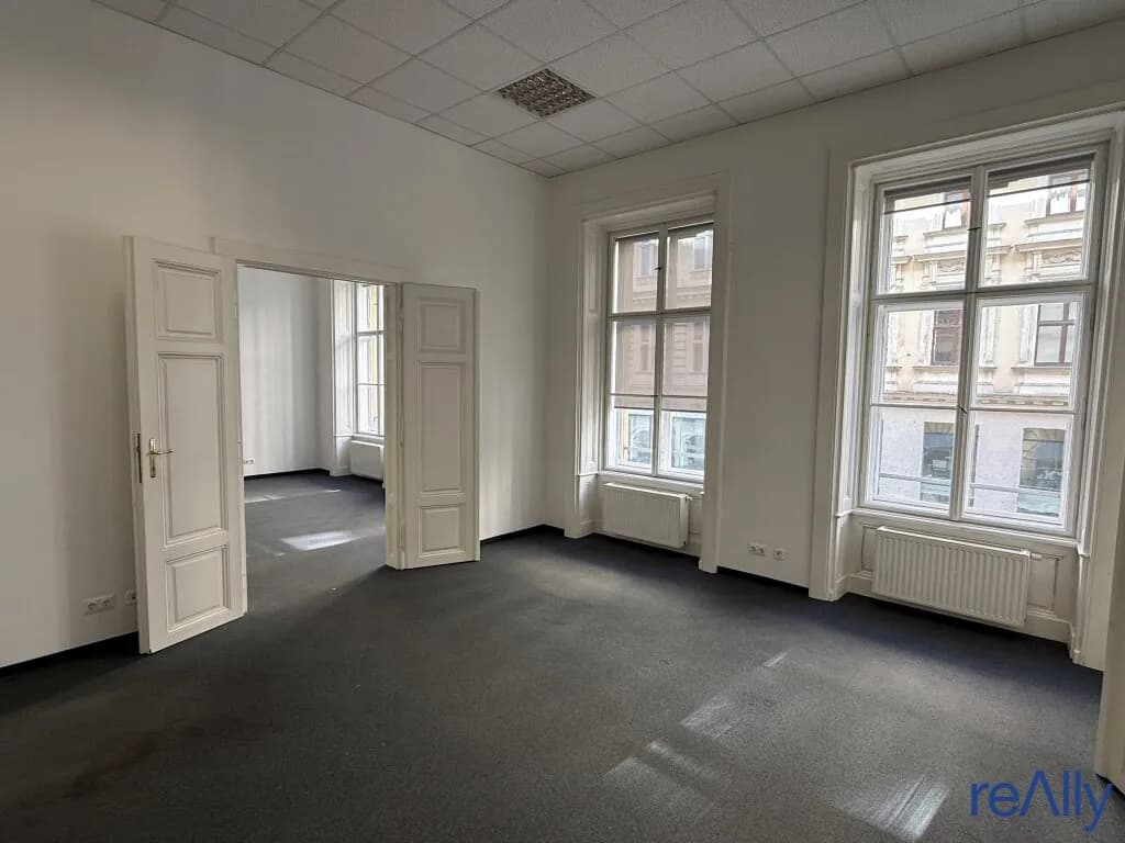 17-Zimmer-Gewerbeimmobilie mieten in Wien – 570 m², € 14.078 – Bild 2 von 23