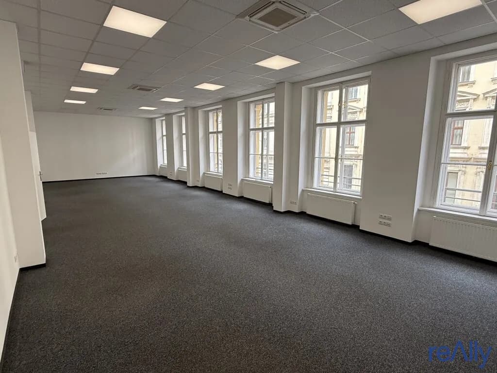 17-Zimmer-Gewerbeimmobilie mieten in Wien – 570 m², € 14.078 – Bild 15 von 23