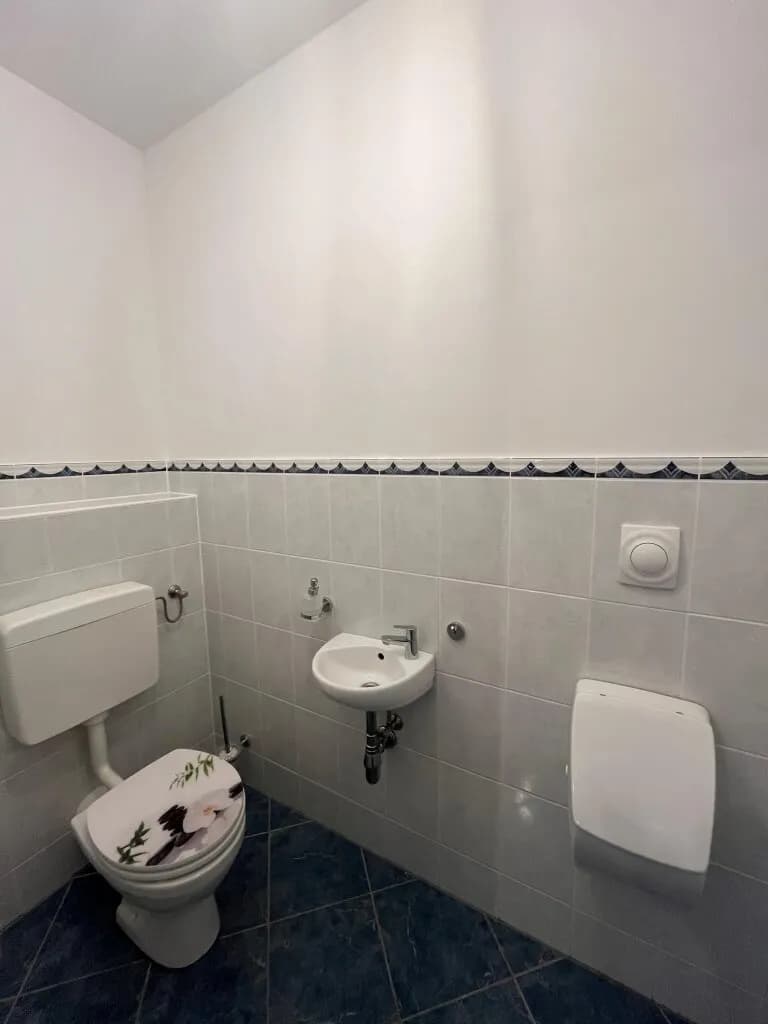 2-Zimmer-Wohnung mieten in Baden – 58 m², € 765 – Bild 10 von 15