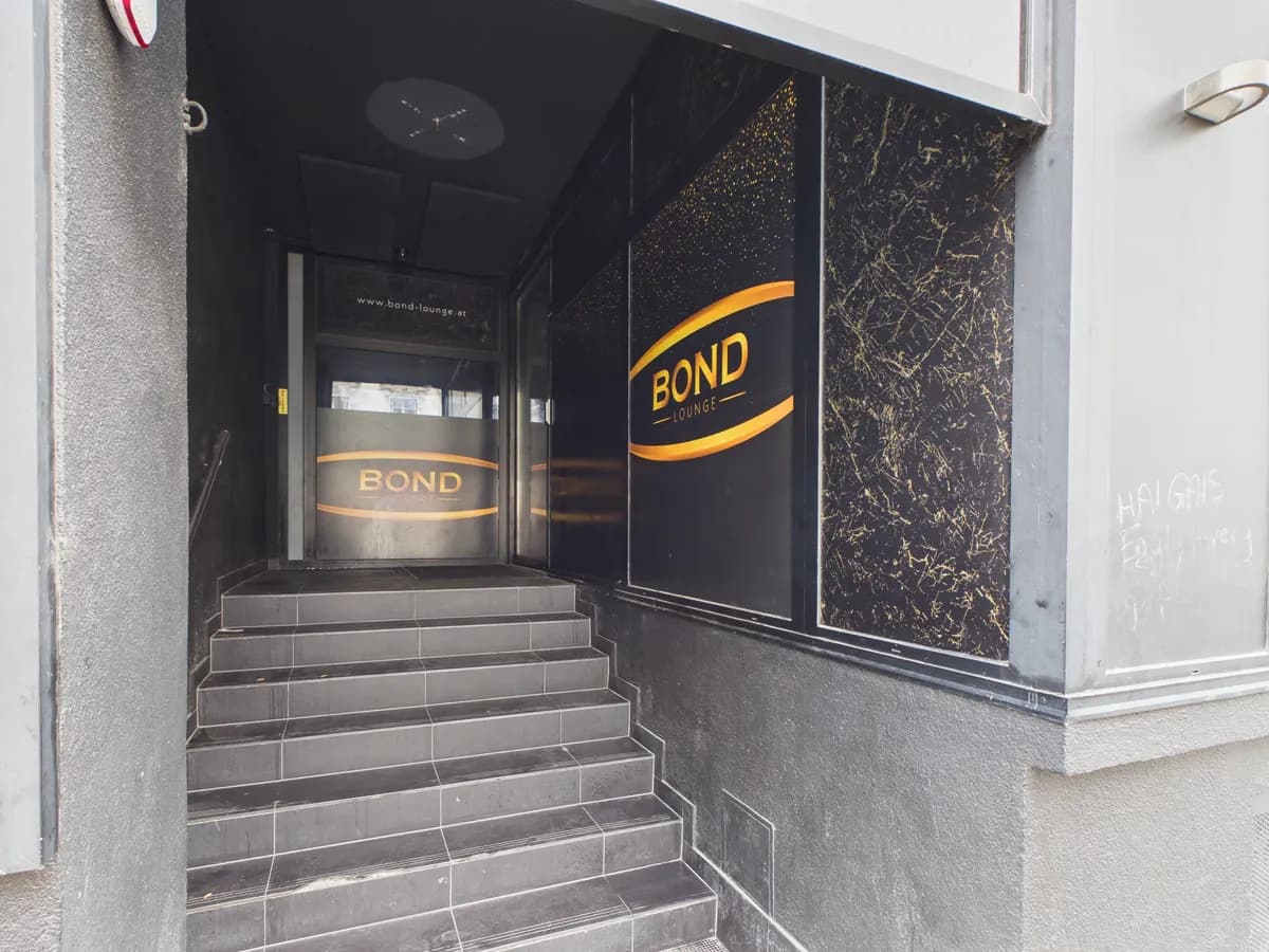 Gewerbeimmobilie mieten in Wien – 400 m², € 4.800 – Bild 2 von 4
