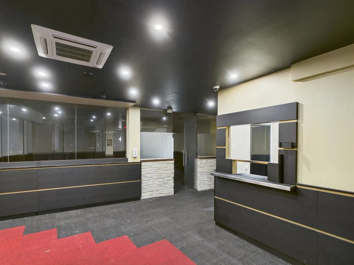 Gewerbeimmobilie mieten in Wien – 400 m², € 6.262 – Bild 7 von 11
