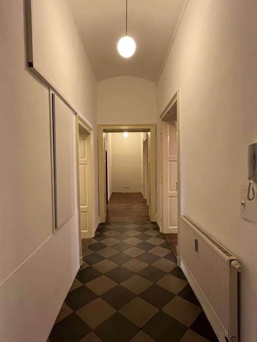 5-Zimmer-Wohnung mieten in Graz – 25 m², € 406 – Bild 4 von 13