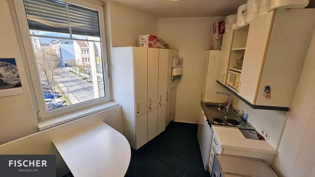 4-Zimmer-Gewerbeimmobilie mieten in Villach – 160 m², € 2.478 – Bild 12 von 17