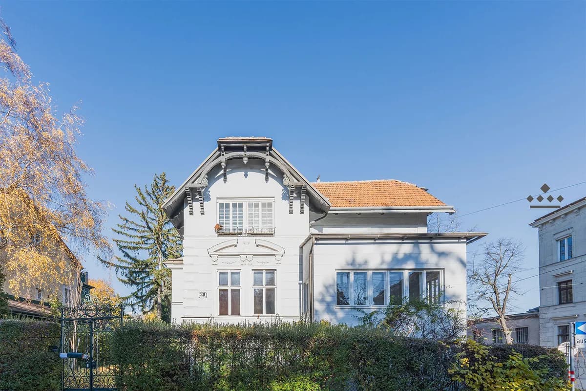 8-Zimmer-Haus kaufen in Wien – 330 m² – Bild 2 von 3
