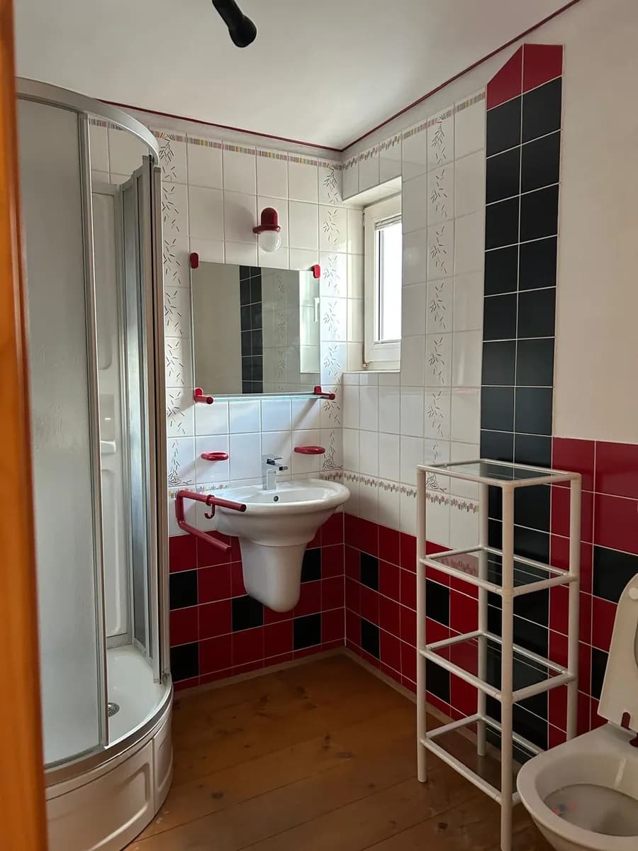 Immobilie mieten in Wels – 340 m², € 2.900 – Bild 24 von 25