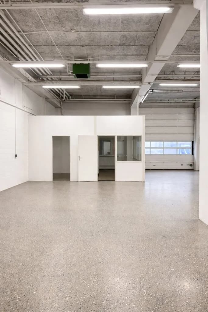 Gewerbeimmobilie mieten in Wien – 840 m², € 8.400 – Bild 2 von 9