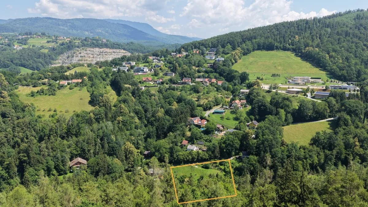 Grundstück kaufen in Graz – 3 378 m², € 749.000