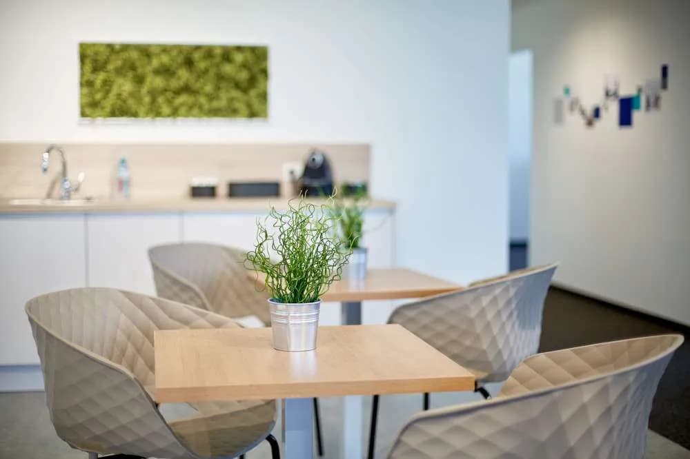 Gewerbeimmobilie mieten in Wien – 304 m², € 16 – Bild 9 von 17