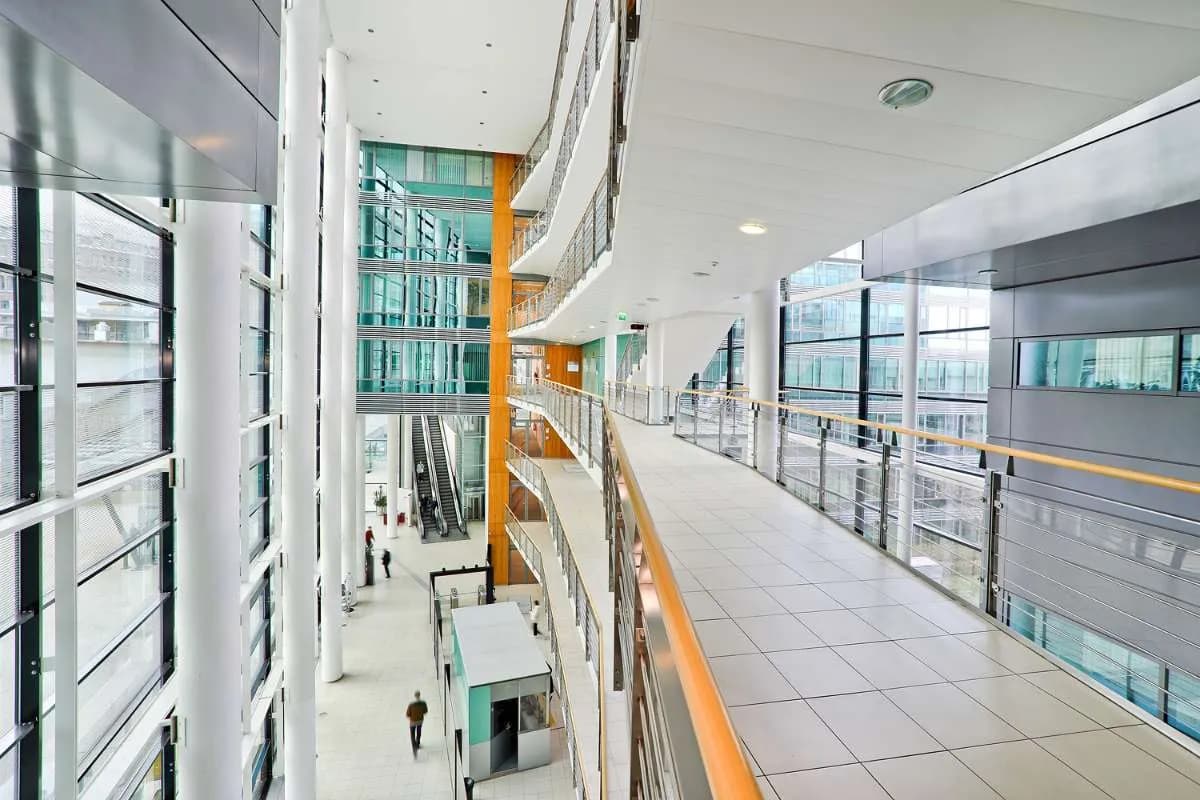 Gewerbeimmobilie mieten in Wien – 4 477 m², € 15 – Bild 23 von 23