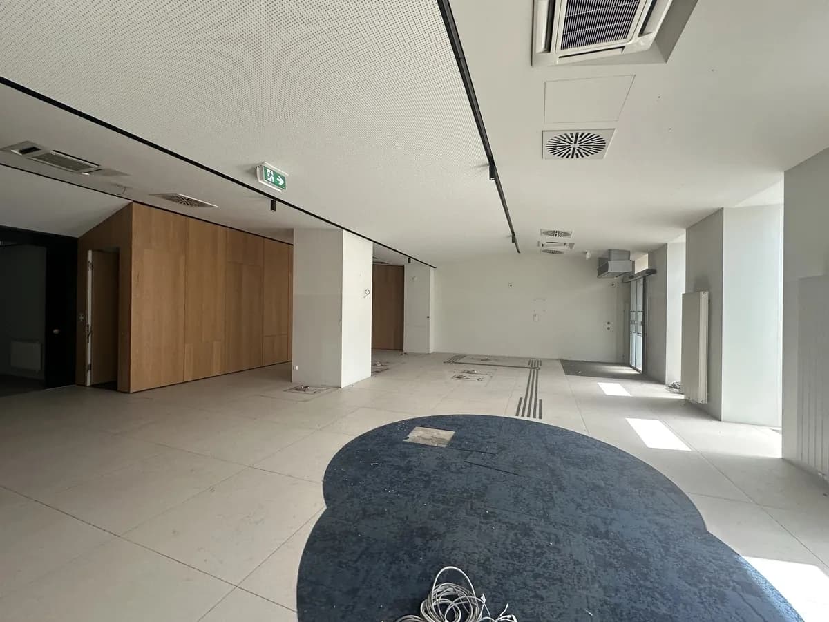 Gewerbeimmobilie mieten in Wien – 526 m², € 10.035 – Bild 12 von 15