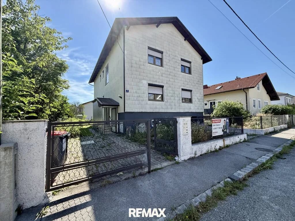 6-Zimmer-Haus kaufen in Baden – 210 m², € 579.000 – Bild 1 von 24